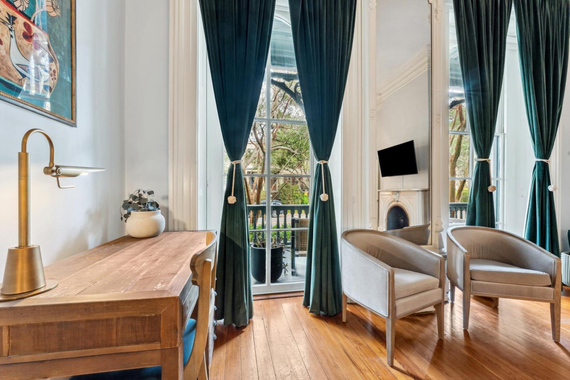 Bellwether House Savannah Exterior photo
